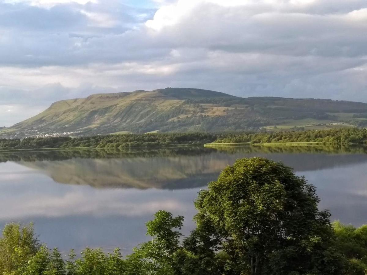 Chalet Loch Leven Lodge 12 By Interhome Kinross Bagian luar foto
