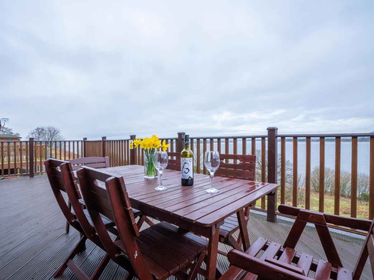 Chalet Loch Leven Lodge 12 By Interhome Kinross Bagian luar foto