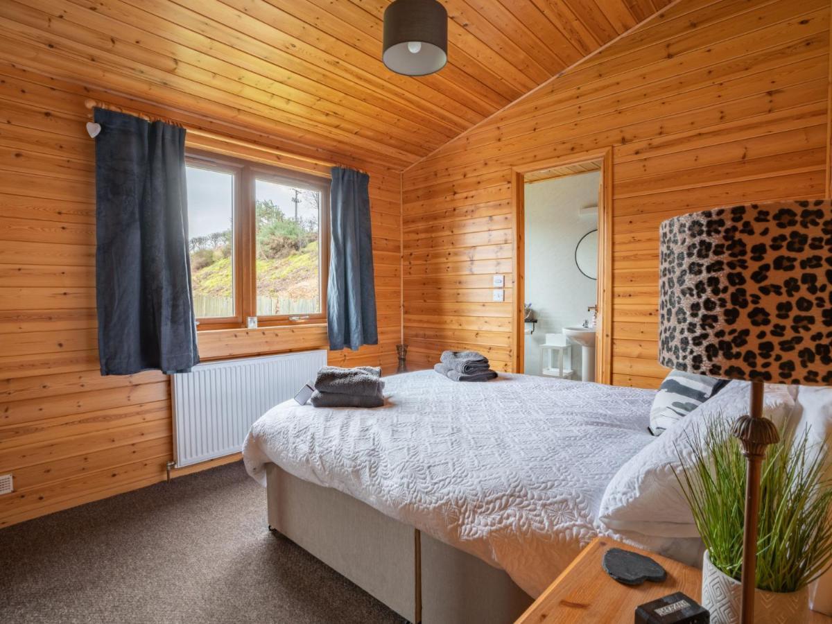 Chalet Loch Leven Lodge 12 By Interhome Kinross Bagian luar foto