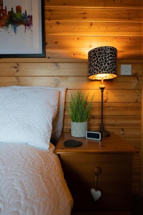 Chalet Loch Leven Lodge 12 By Interhome Kinross Bagian luar foto